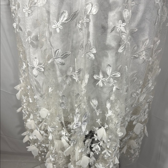 Dress the Population White Floral Midi Dress M NWOT - Picture 5 of 9